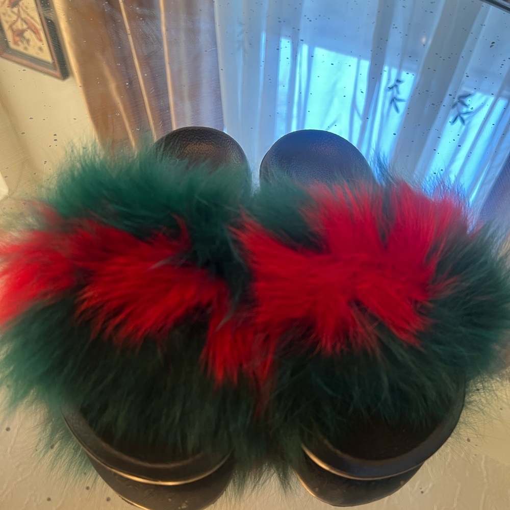 Fur Flip Flops